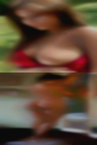 I'm a 27yo swinger female.