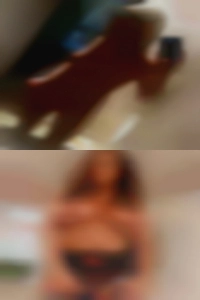 Sexy bi sexual girls Forest Hills.